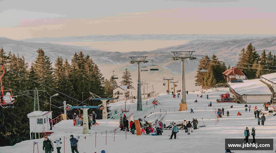 U8国际家居入口永不言败，英雄始终在路上！